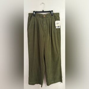 Falls Creek High-Waist Olive Corduroy Pants